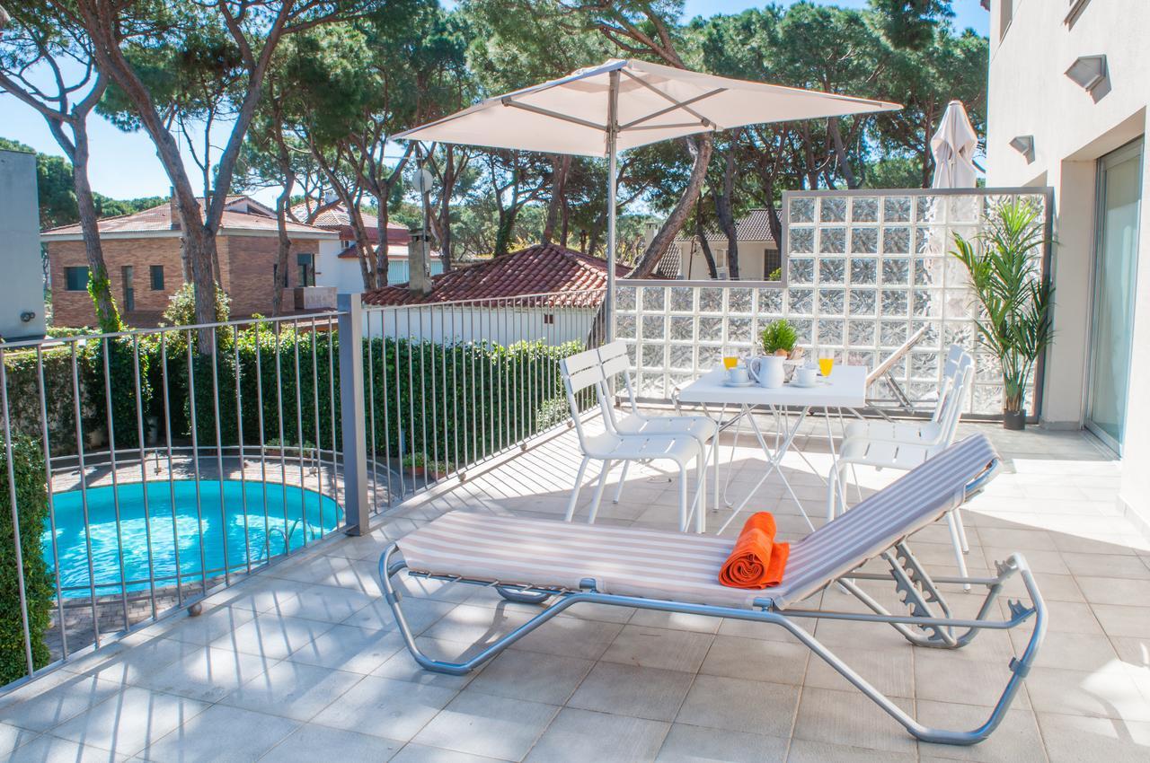 Apartamentos Porta Coeli Castelldefels Dış mekan fotoğraf